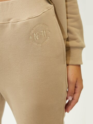 Influencer Tapered Hose in Beige