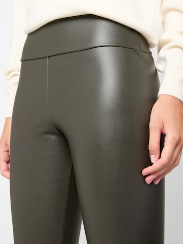 CALZEDONIA Skinny Leggings in Grün