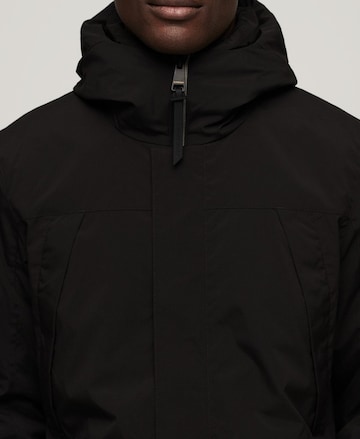 Superdry Parka in Schwarz