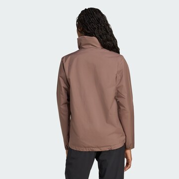 ADIDAS TERREX Outdoorjas 'Essentials' in Bruin
