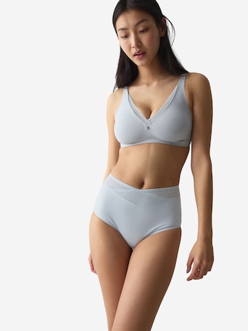TRIUMPH Maxislip ' Red Label True Shape Sensation ' in Grau: Vorderseite