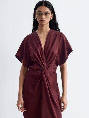 Rochie de cocktail de la & Other Stories pe roșu: față