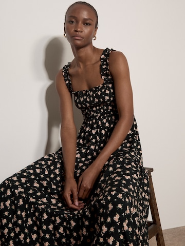 Apricot Dress ' ' in Orange