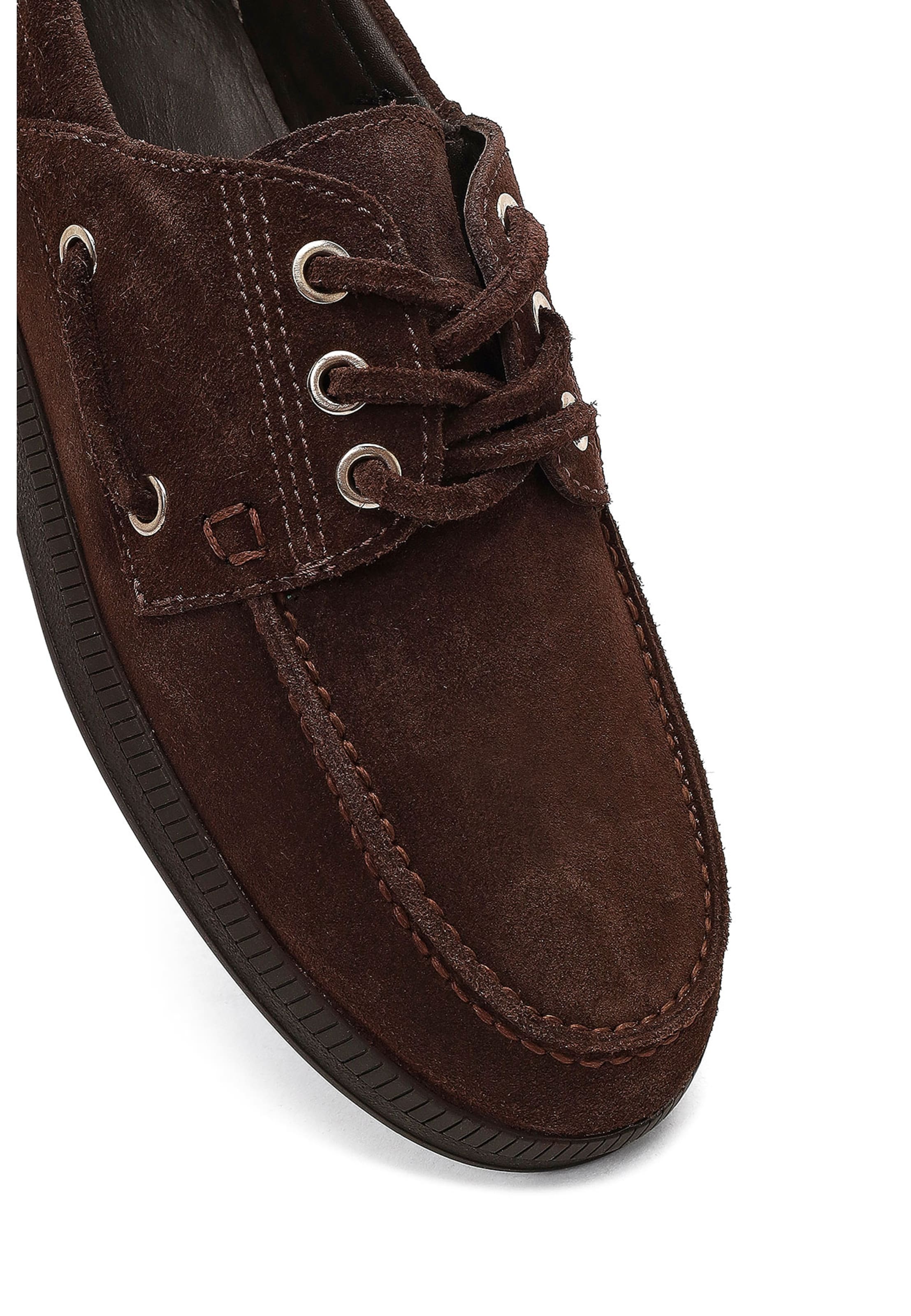 Derimod - Mocassins em castanho