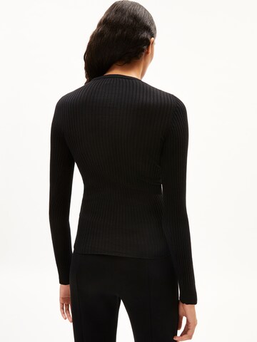 ARMEDANGELS Strickpullover ' ALAANIA RN ' in Schwarz
