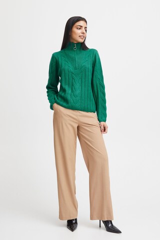b.young - Pullover em verde