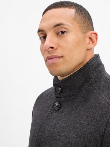 bugatti Mantel in Grau