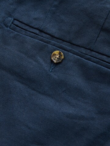 Next Regular Shorts in Blau
