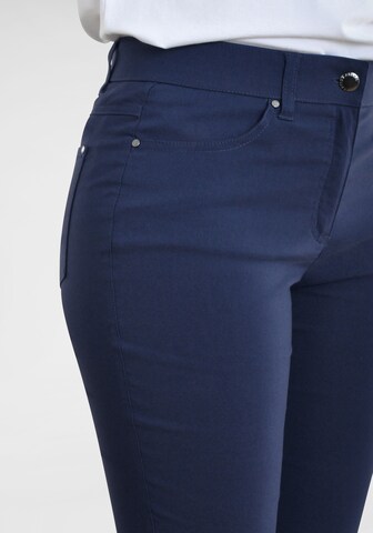 Navigazione Slim fit Pants in Blue