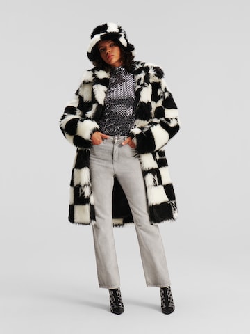 Karl Lagerfeld Wintermantel 'Check' in Zwart: voorkant