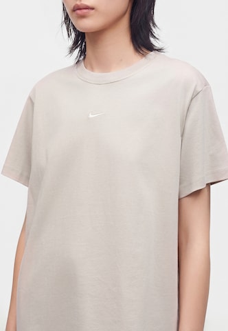 Nike Sportswear Μπλουζάκι 'CLASSIC' σε μπεζ