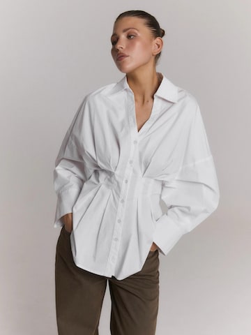 Refined Department Blouse in Wit: voorkant