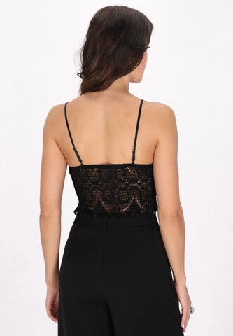 faina - Top en negro