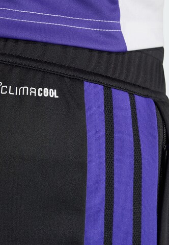 regular Pantaloni sportivi 'Tiro 26 Competition' di ADIDAS PERFORMANCE in nero
