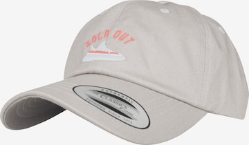 Mister Tee Cap 'Raffle' in Grey: front