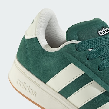 ADIDAS SPORTSWEAR Sneakers laag 'Grand Court Alpha 00s' in Groen