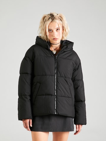 SHYX Between-season jacket 'Marou' in Black: front