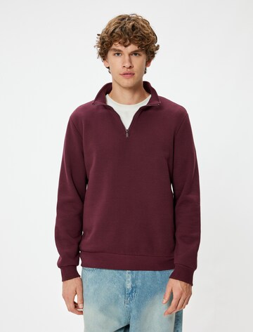 Koton Sweatshirt in Red: front