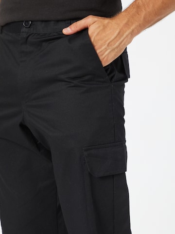 ABOUT YOU Loosefit Cargohose 'Sami' in Schwarz