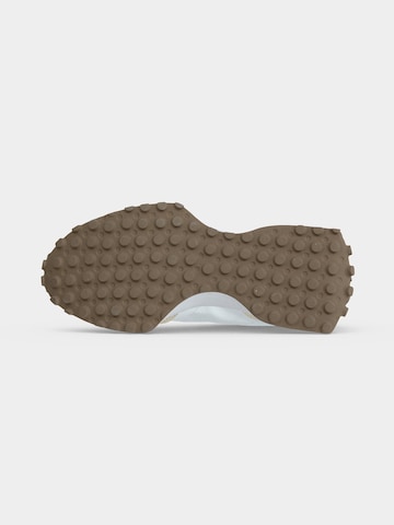 Baskets basses '327' new balance en blanc