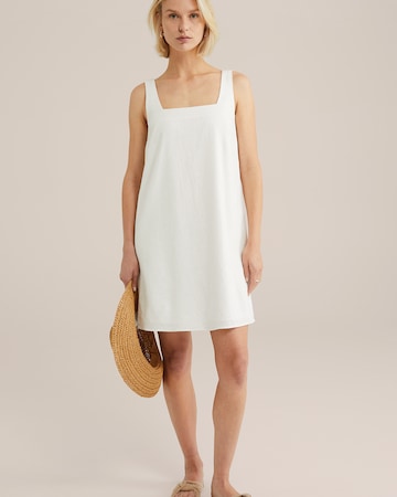 Abito estivo di WE Fashion in bianco: frontale