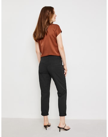 TAIFUN Normální Chino kalhoty – černá