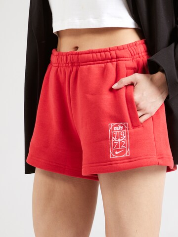 Nike Sportswear Regular Панталон в червено: отпред