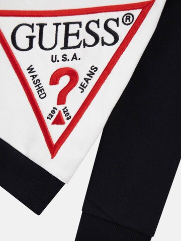 GUESS Sweatshirt in Schwarz