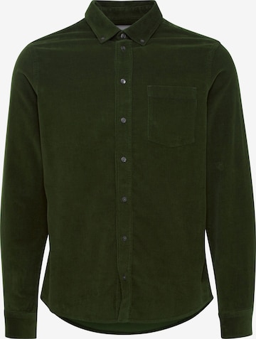 Casual Friday Regular fit Button Up Shirt 'Anton' in Green: front