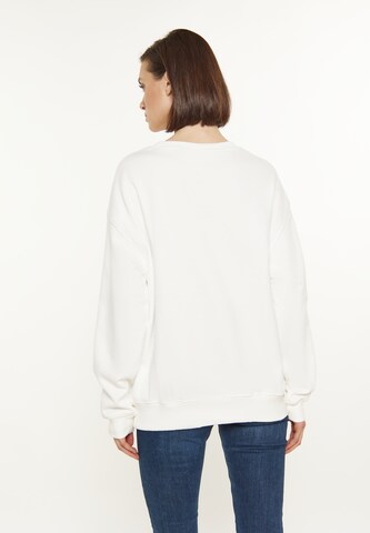 usha BLUE LABEL - Sudadera 'Fashion Look' en blanco