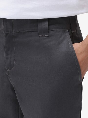 regular Pantaloni con piega frontale '872' di DICKIES in grigio