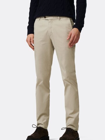 MMX Germany Slimfit Hose in Beige: Vorderseite