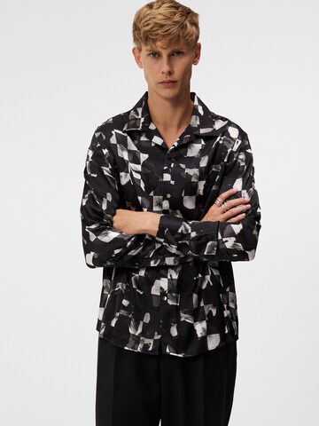 J.Lindeberg - Ajuste regular Camisa 'Winter Iris' en negro: frente