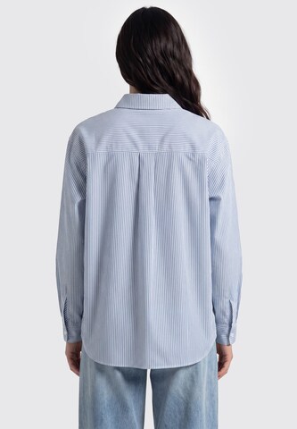 MYMO Blouse in Blue