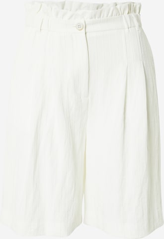 s.Oliver BLACK LABEL Παντελόνι πλισέ σε λευκό: μπροστά