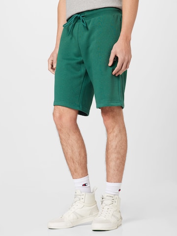 Regular Pantaloni 'Essential' de la Starter Black Label pe verde: față