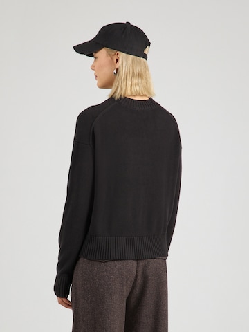 Calvin Klein Jeans Regular Sweater in Black