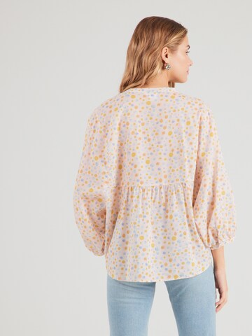 Bluză de la Emily Van Den Bergh pe albastru