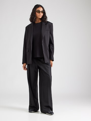 & Other Stories - Camiseta en negro