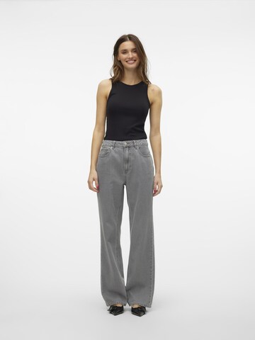 VERO MODA Wide leg Jeans 'TOKYO' in Grijs
