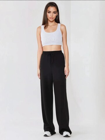 Hiccup Wide Leg Hose in Schwarz