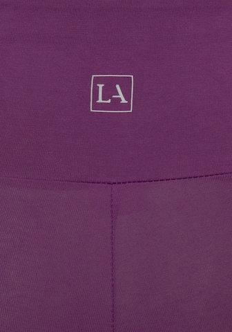 LASCANA Skinny Sportbroek in Lila