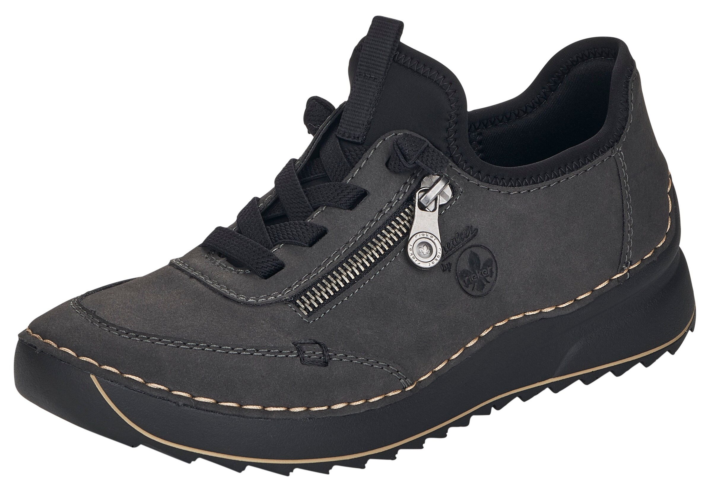 Baskets basses Rieker en gris : devant