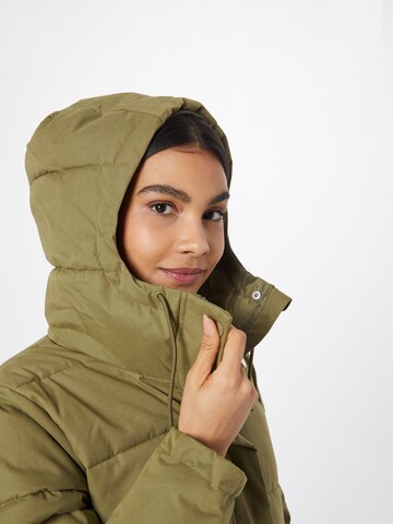 SELFHOOD Raincoat in Green