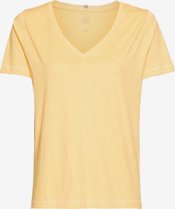 CAMEL ACTIVE T-Shirt mit V-Ausschnitt aus reiner Baumwolle in Gelb: Vorderseite