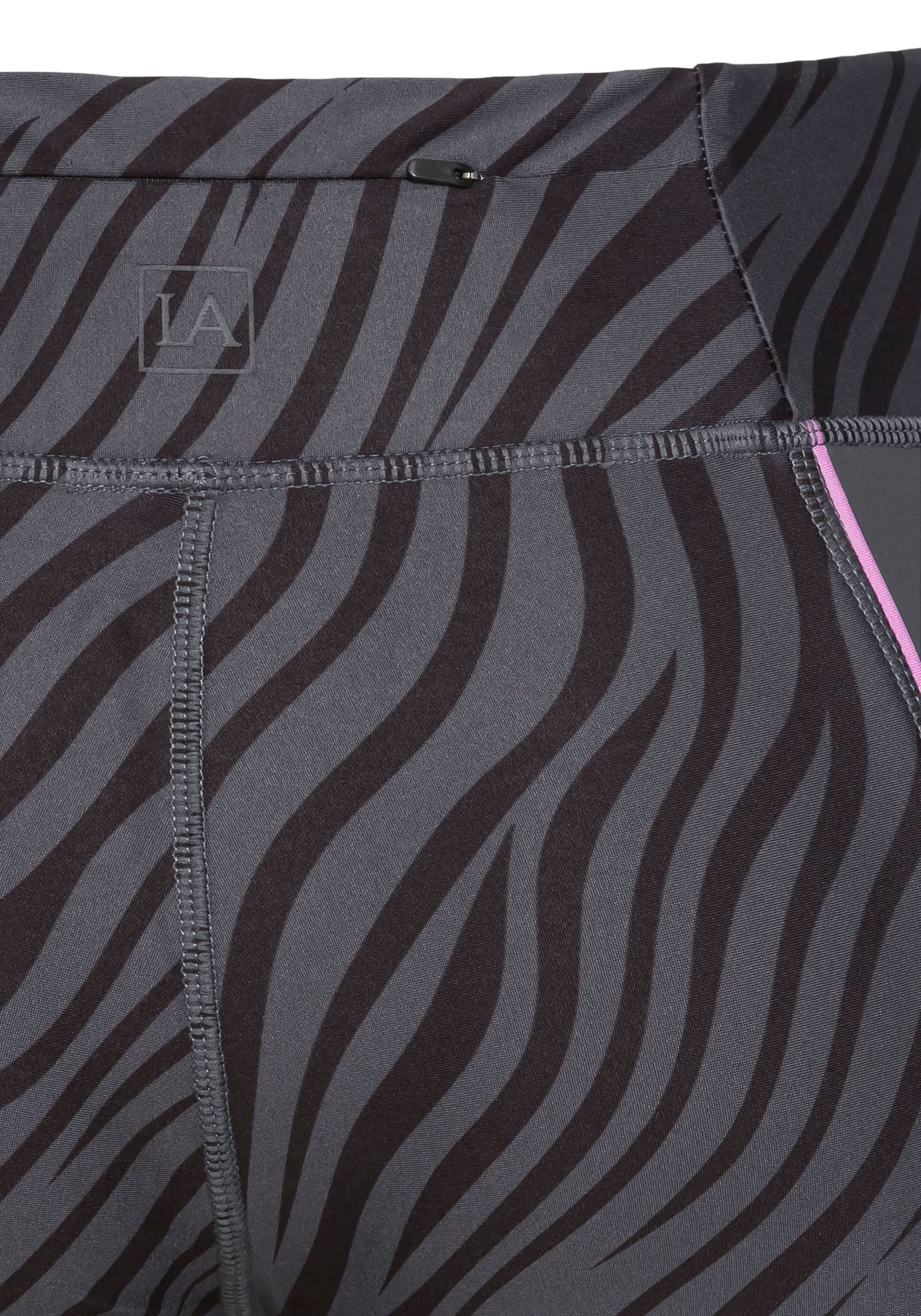 LASCANA ACTIVE Skinny Športne hlače | črna barva