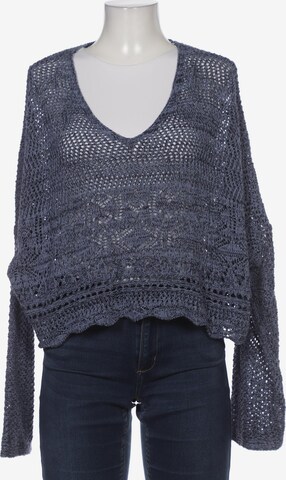Urban Outfitters Sweater & Cardigan in M in Blue: front