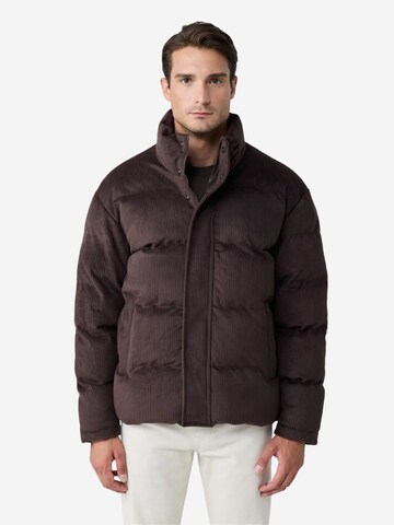 Veste d’hiver 'Puffer- und Daunenmäntel' Danger en marron : devant