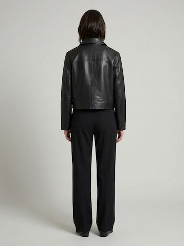 Veste mi-saison 'Bruna' RICANO en noir
