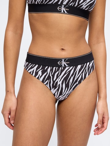 Calvin Klein Underwear String bugyik - fekete: elől